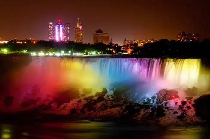 Excursion nocturna a las Cataratas del Niagara